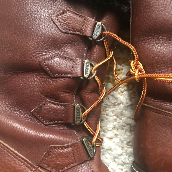 - NEW Unique Brown sorel fur boots - Picture 3 of 7